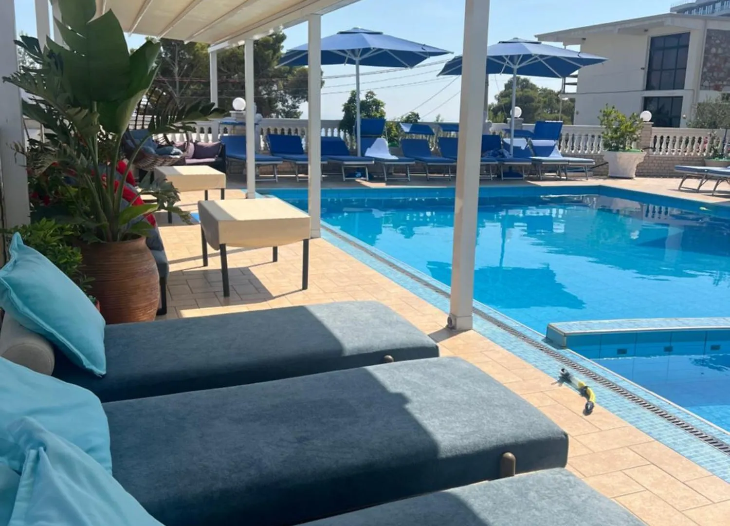 Hotel Gjoci Shëngjin Arnavutluk